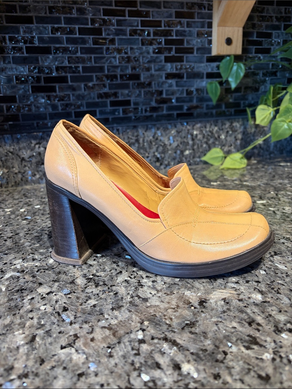 Vintage 90s y2k Chunky Square Toe Heel Mules Clogs Secretary Leather 5.5 Bratz